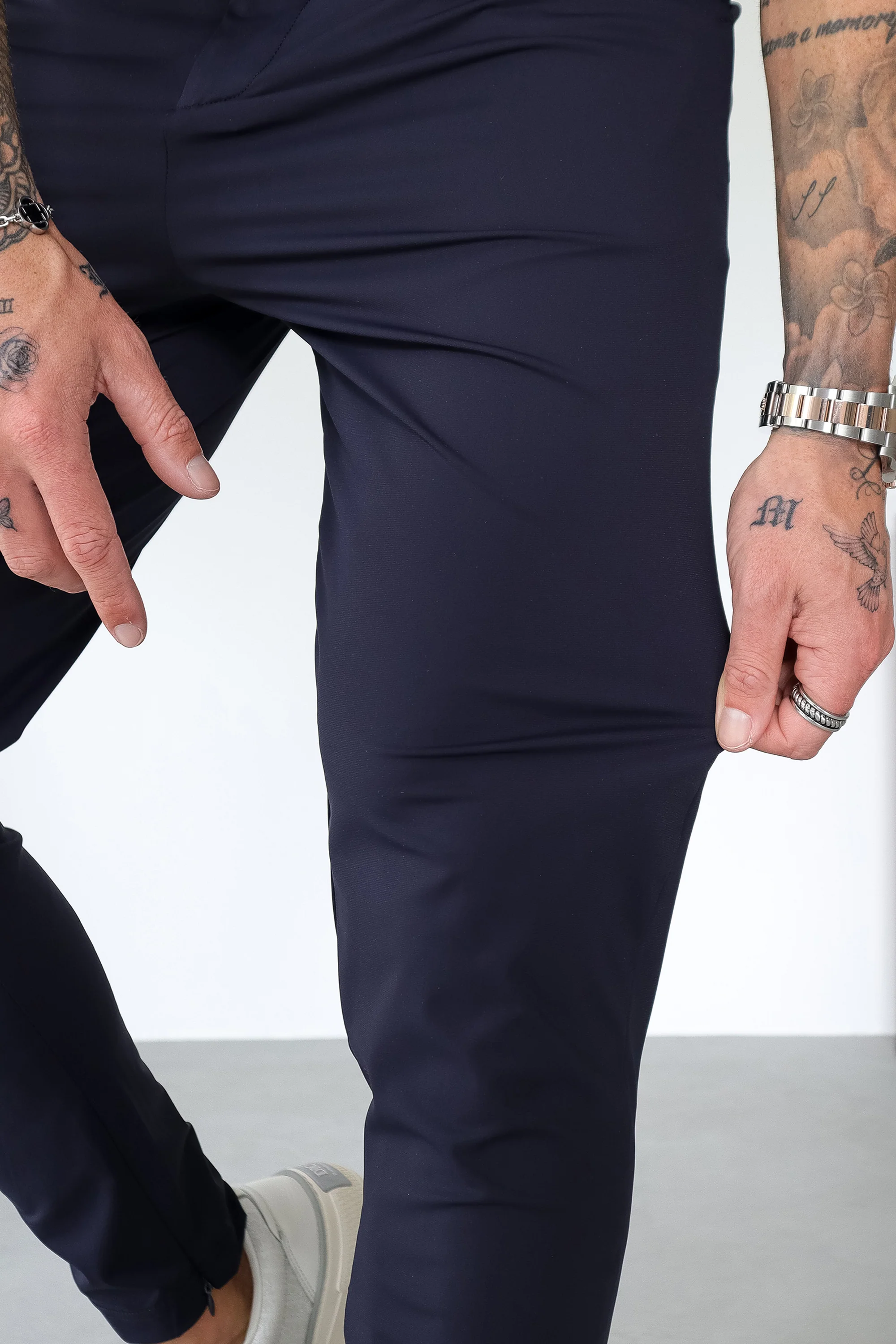 THE 24/7 TROUSERS - Image 10