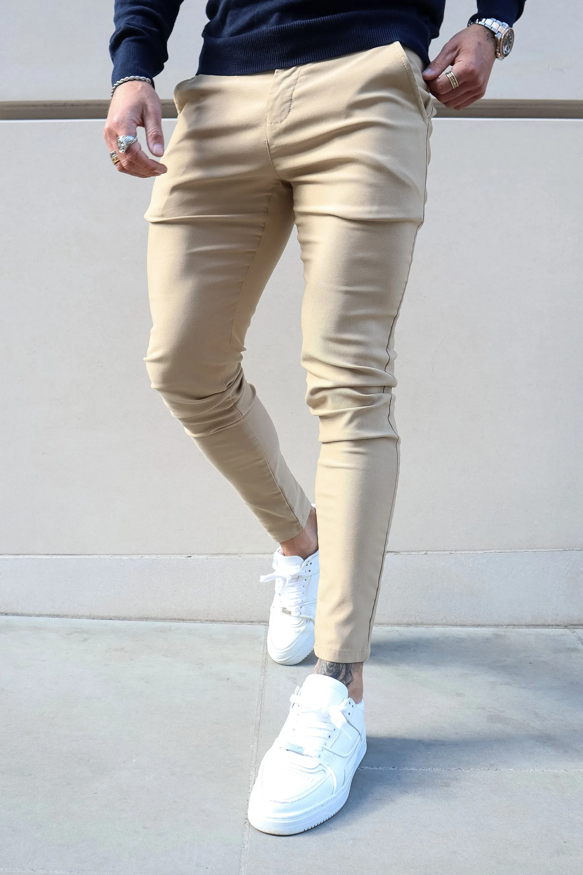THE AVANI TROUSERS - Image 23