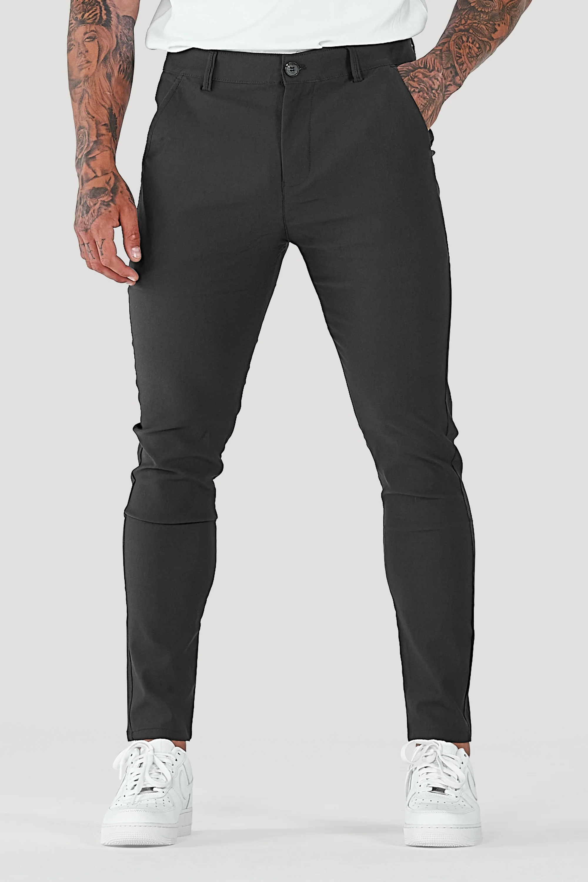 THE AVANI TROUSERS - Image 32