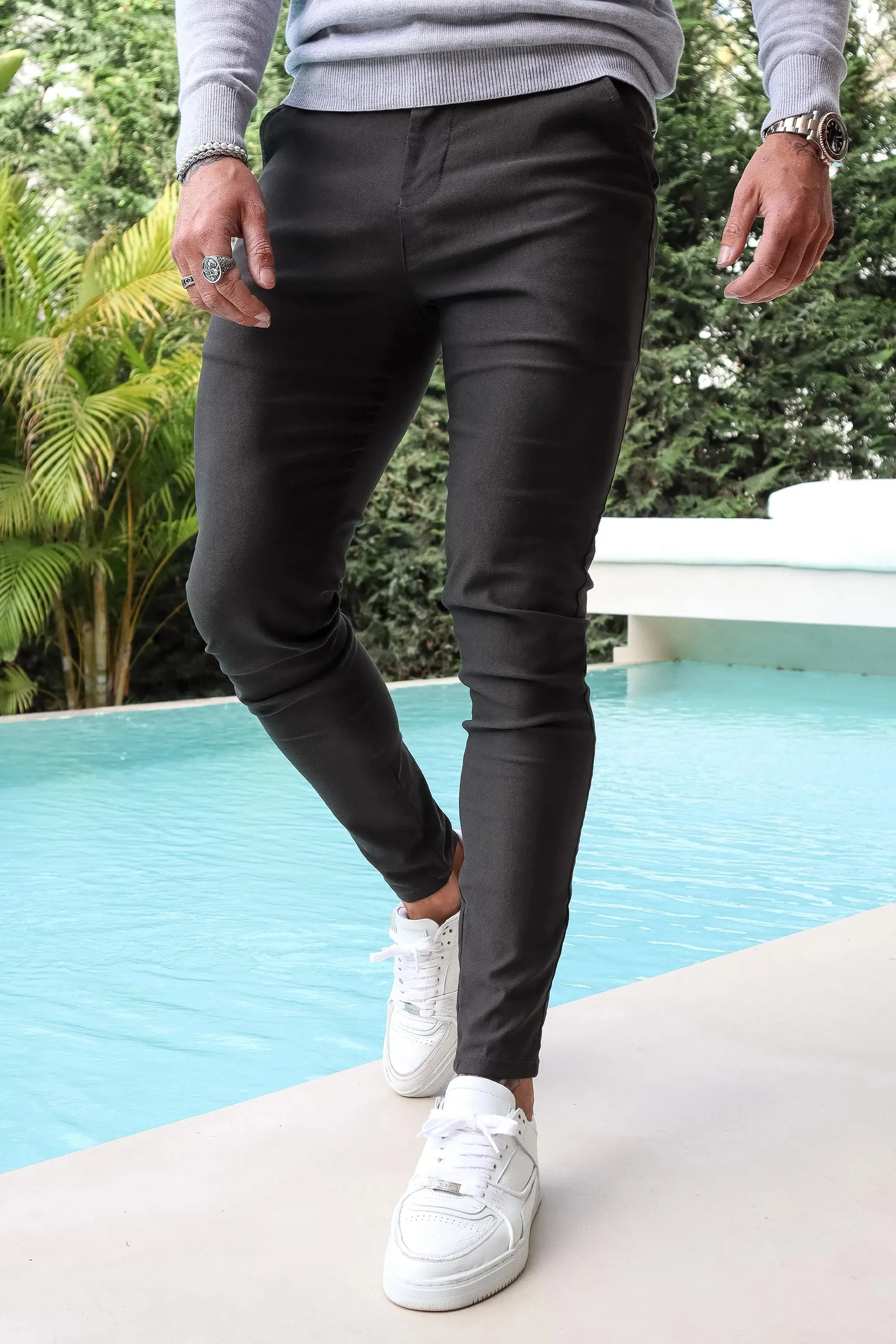 THE AVANI TROUSERS - Image 44