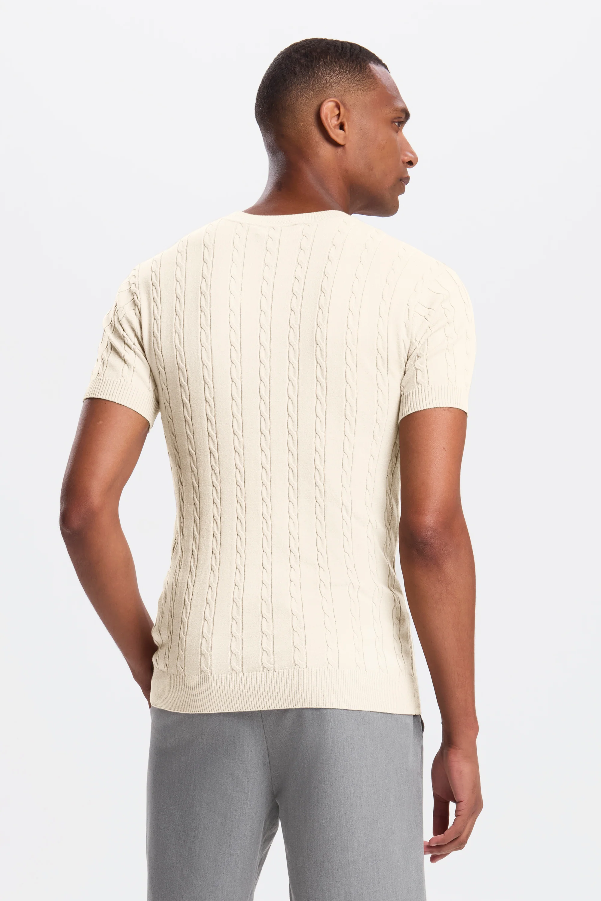 THE CABLE SHORT SLEEVE T-SHIRT - Image 10