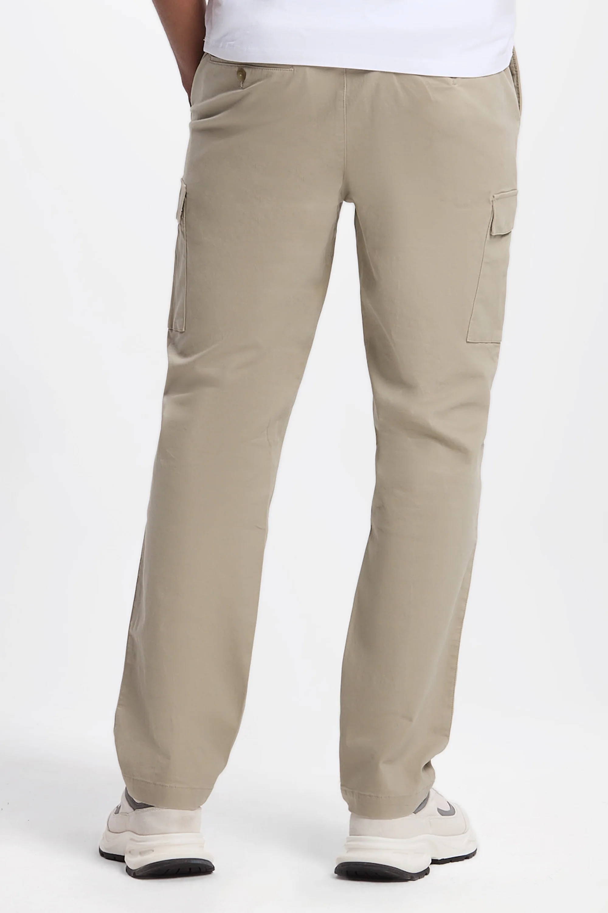 THE CARGO TROUSERS - Image 13
