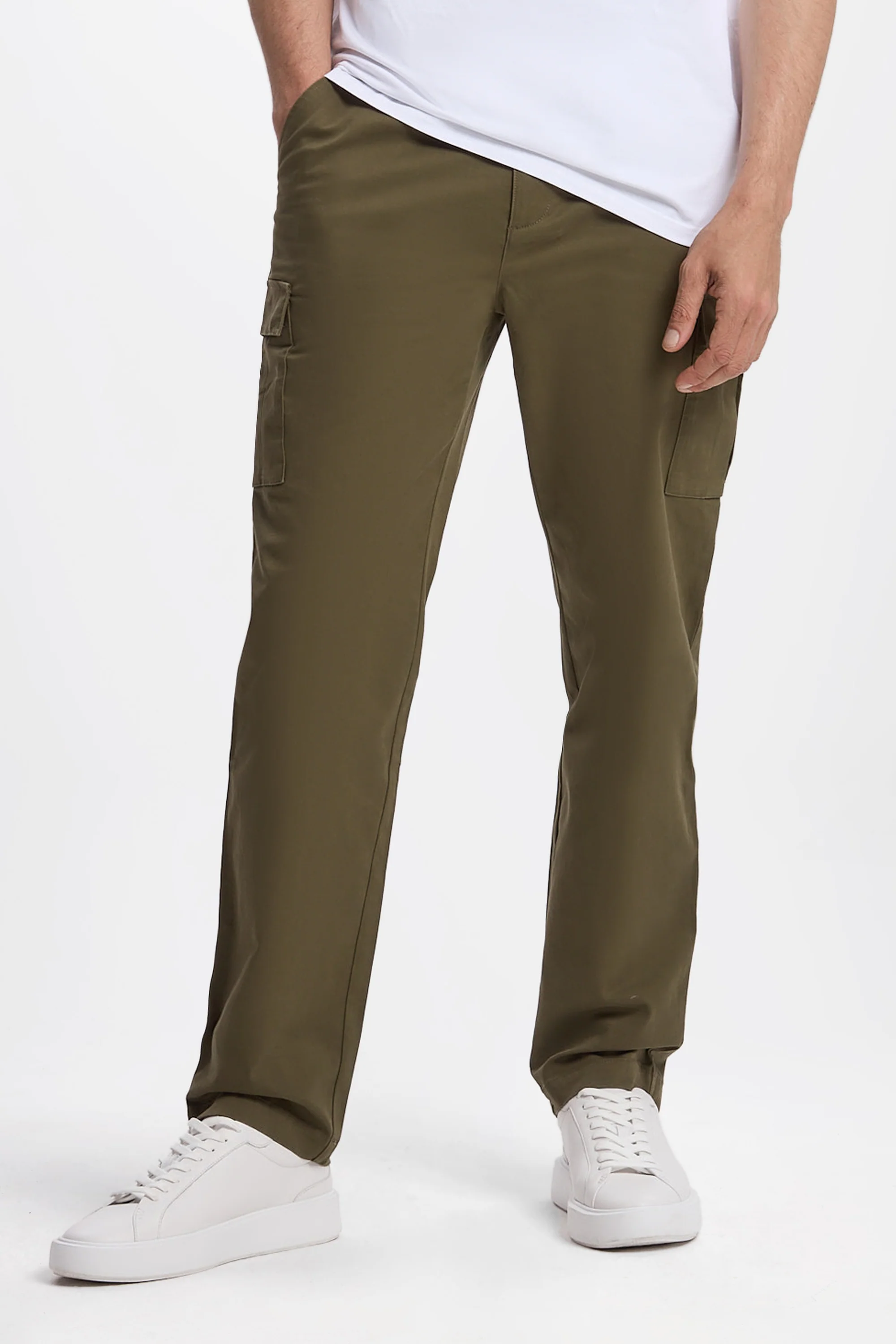 THE CARGO TROUSERS - Image 5
