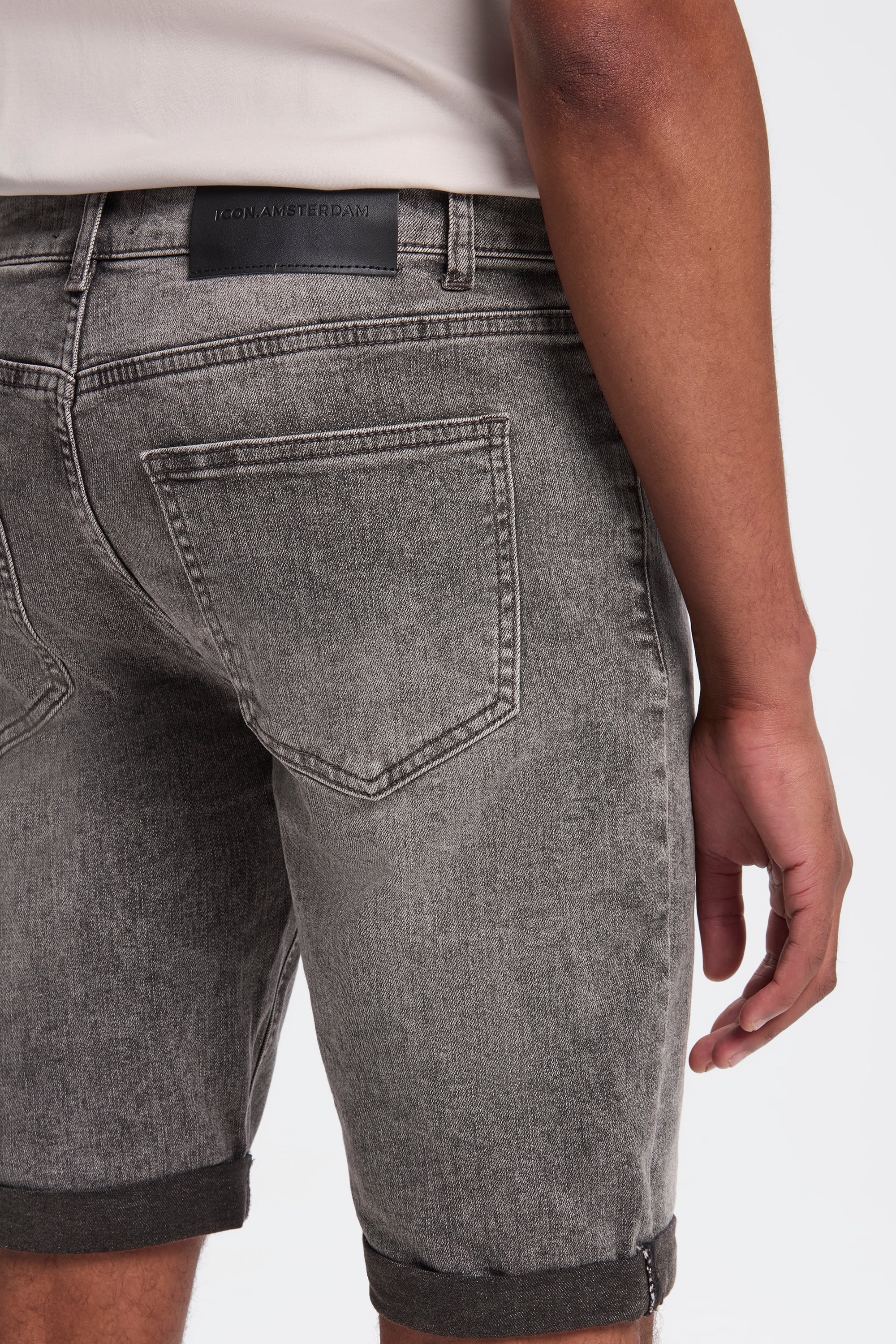 THE LORENZO SHORTS - Image 10