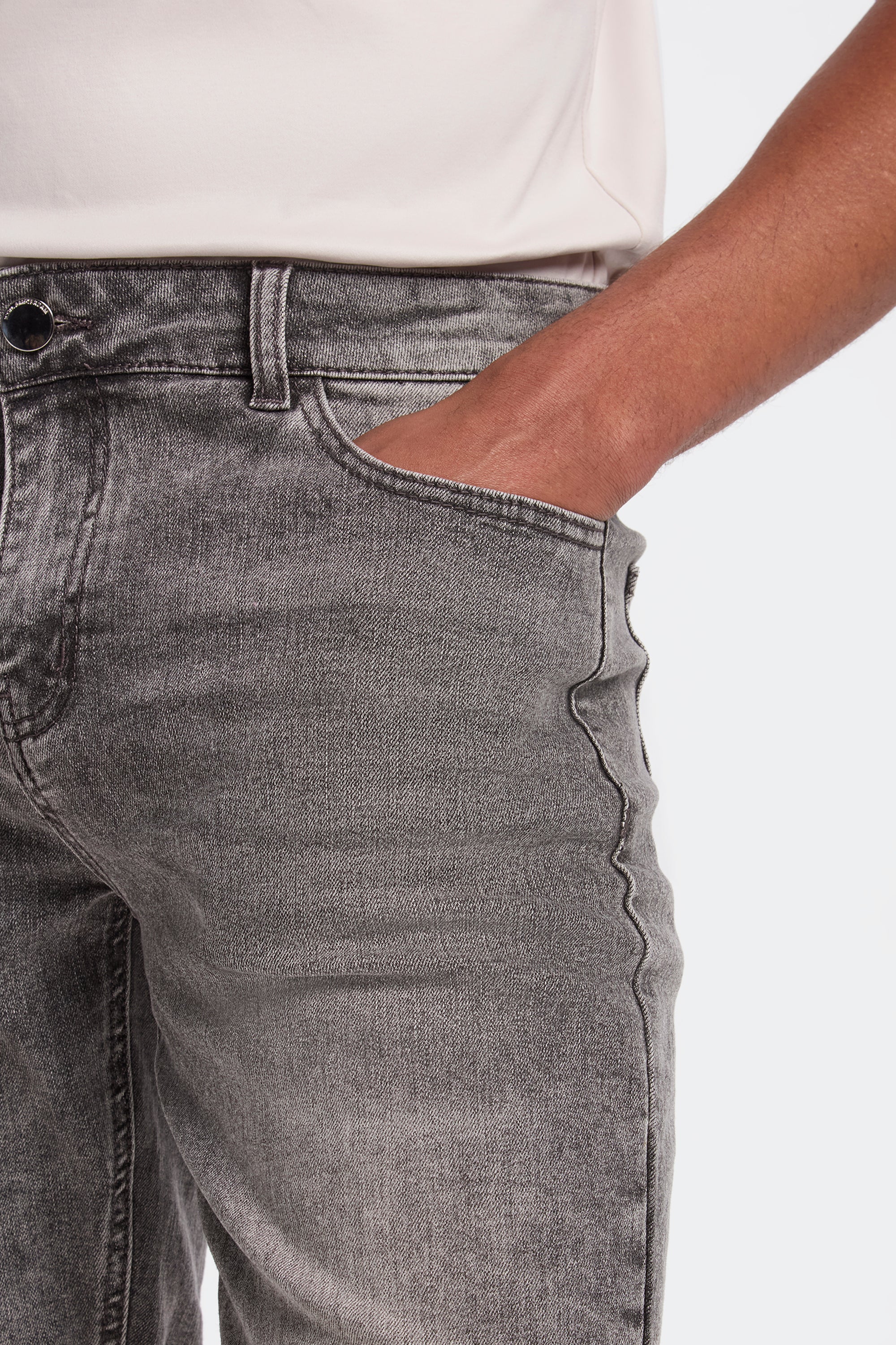 THE LORENZO SHORTS - Image 8