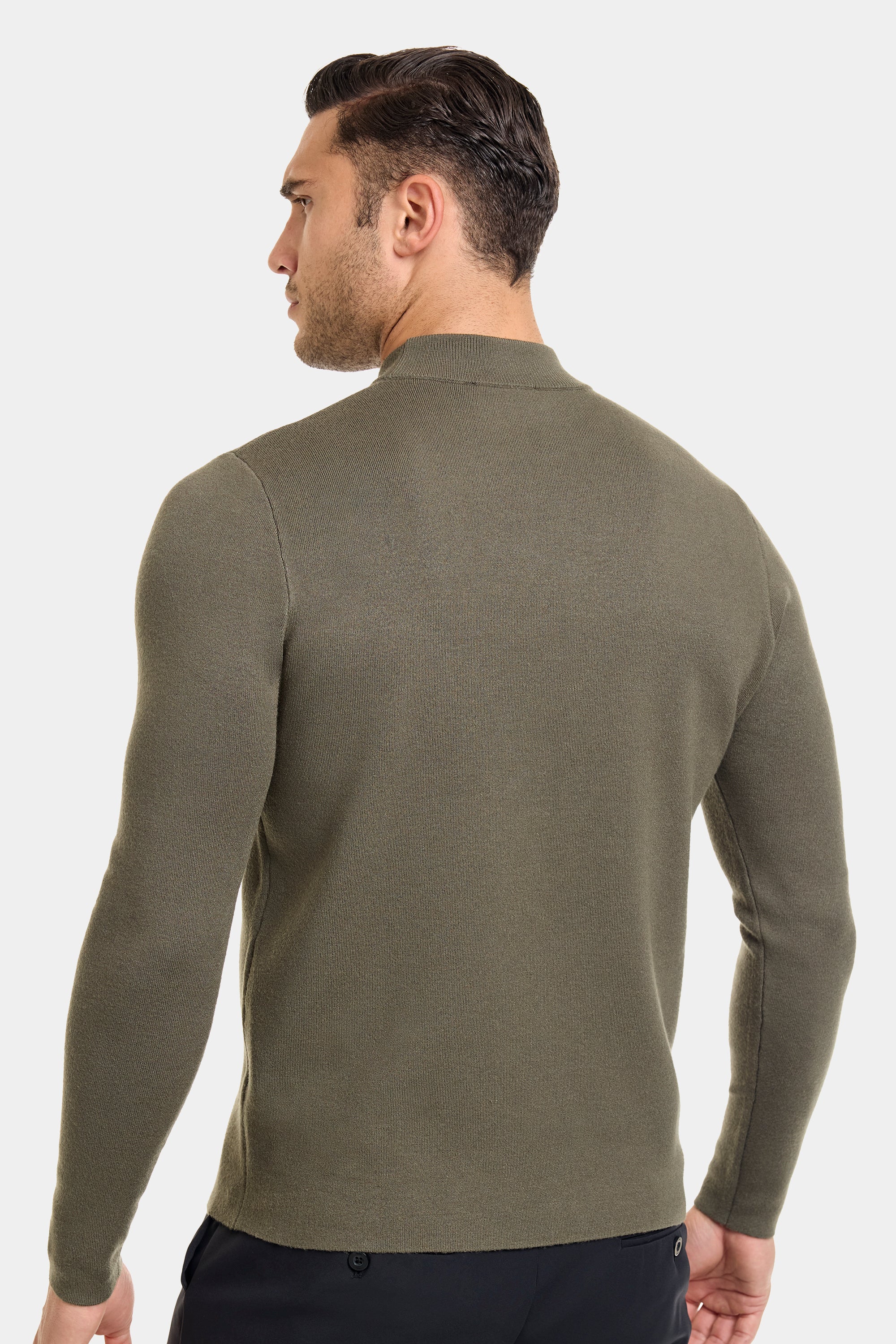 THE COMO MOCK NECK SWEATER - Image 8