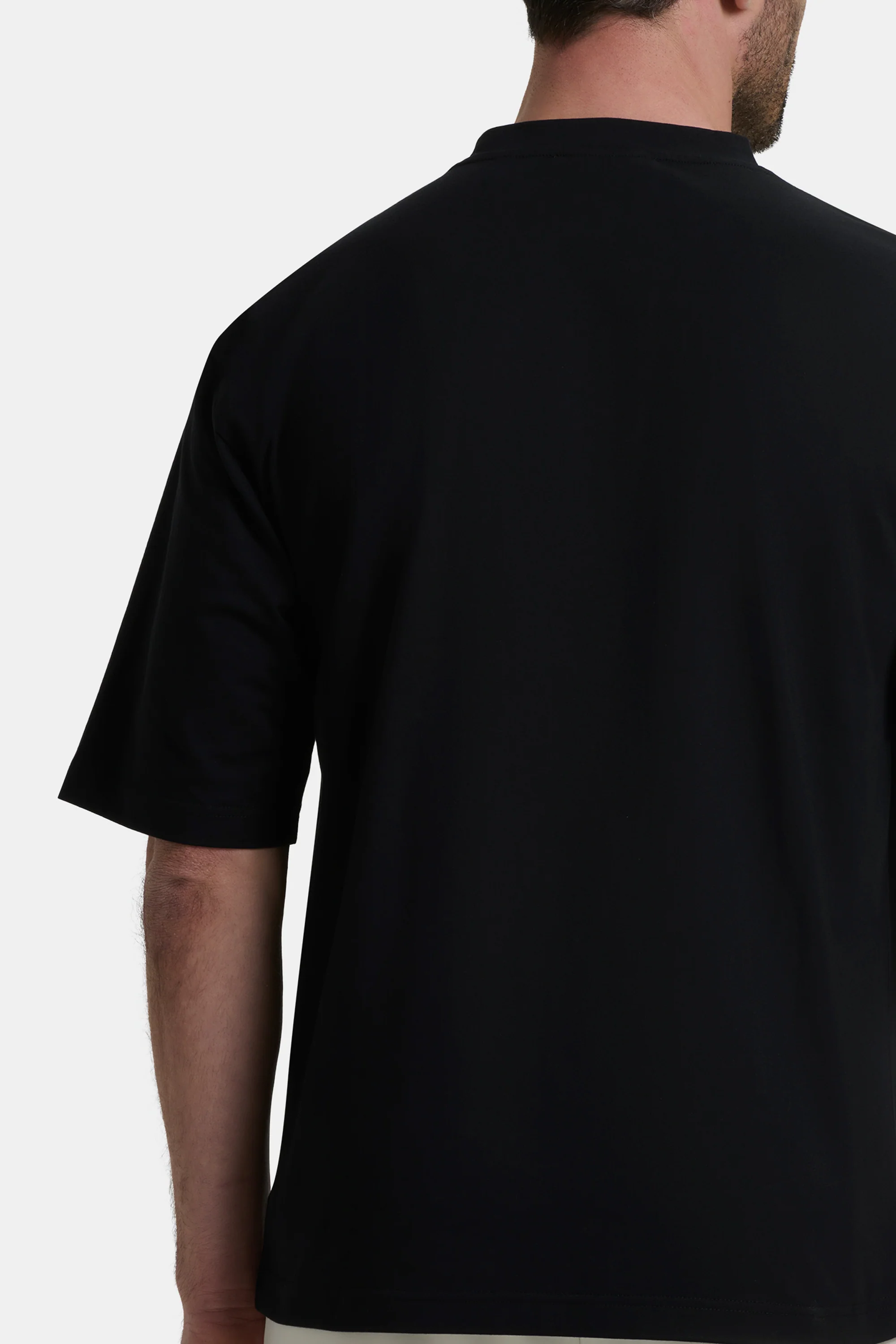 THE ESSENTIAL RELAXED T-SHIRT - Image 23