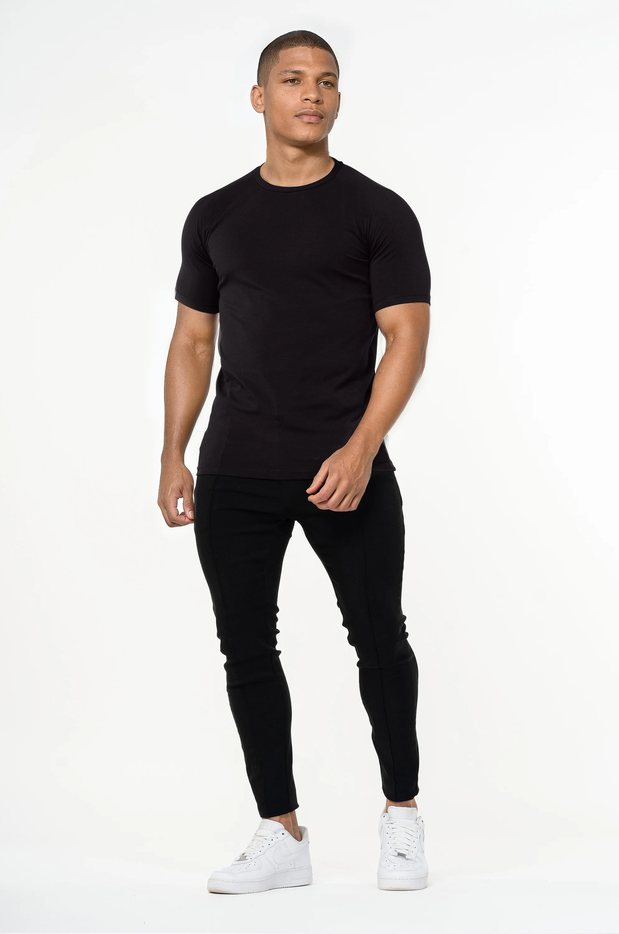 THE ESSENTIAL T-SHIRT - Image 6