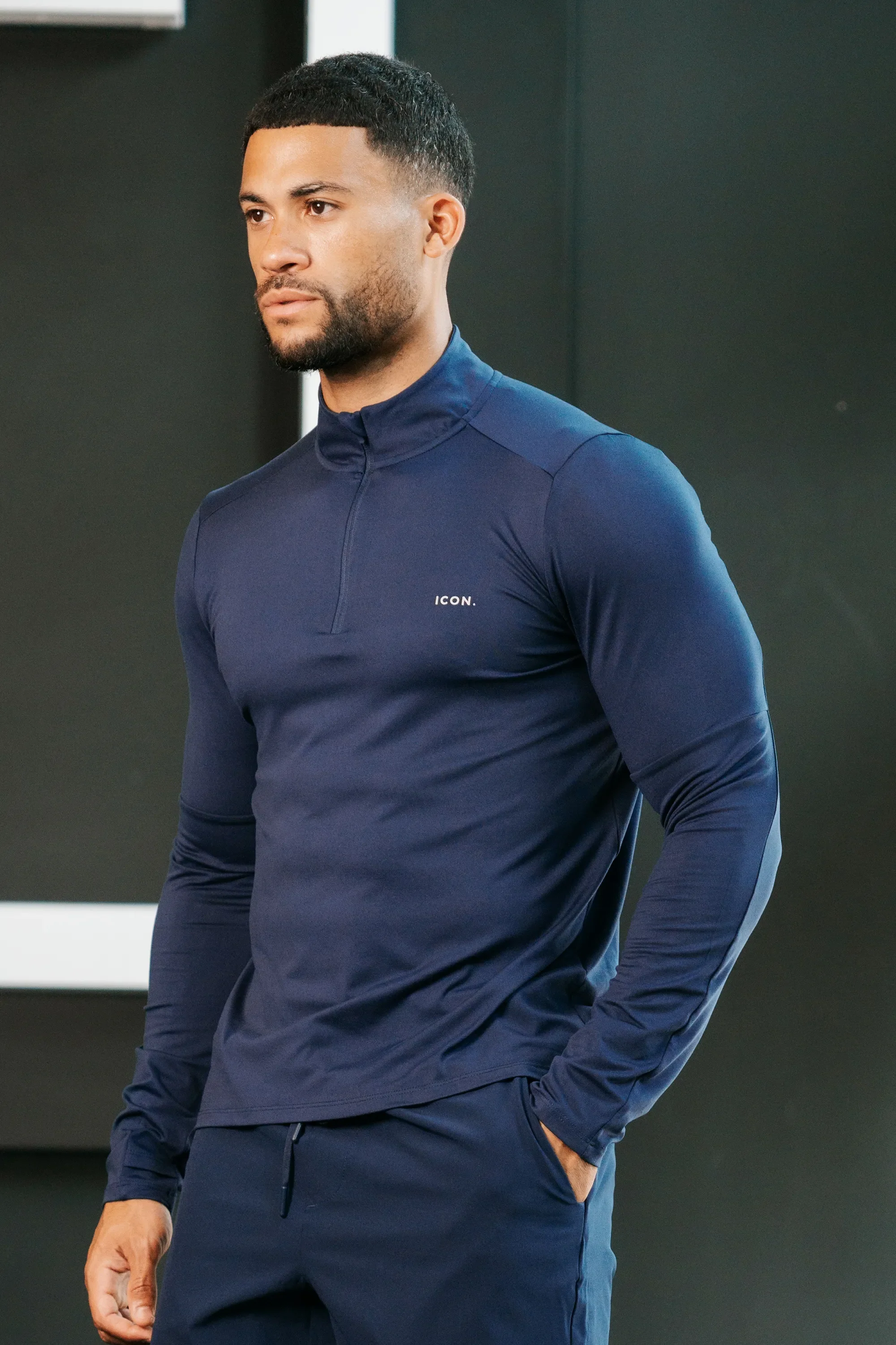 THE ICON ACTIVE HALF ZIP - Image 18