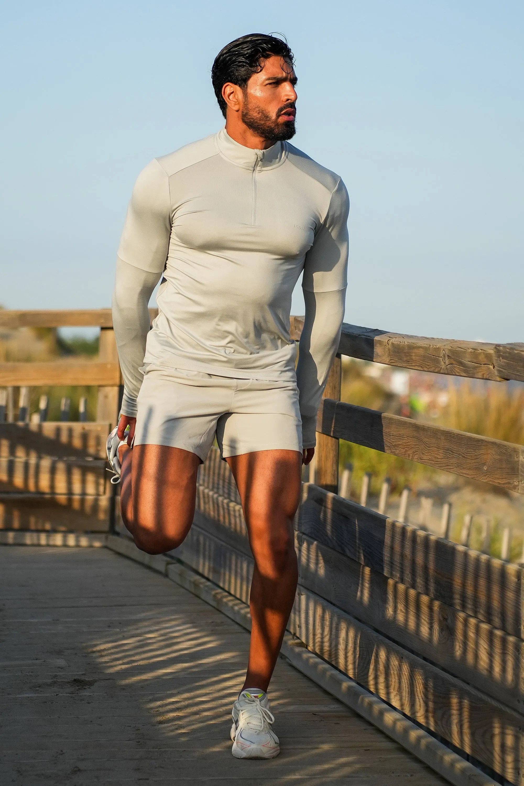 THE ICON ACTIVE HALF ZIP - Image 21