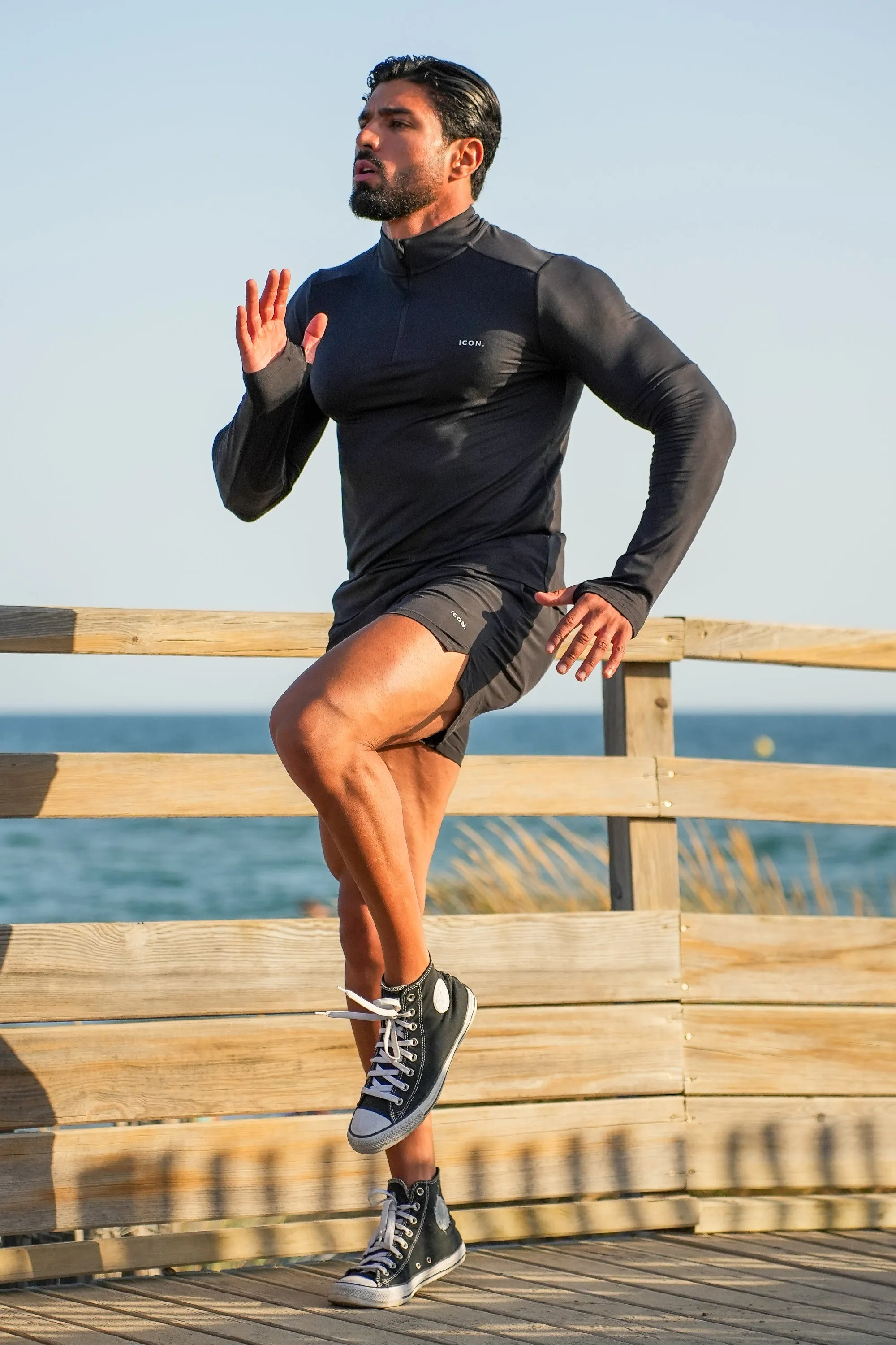 THE ICON ACTIVE HALF ZIP - Image 3