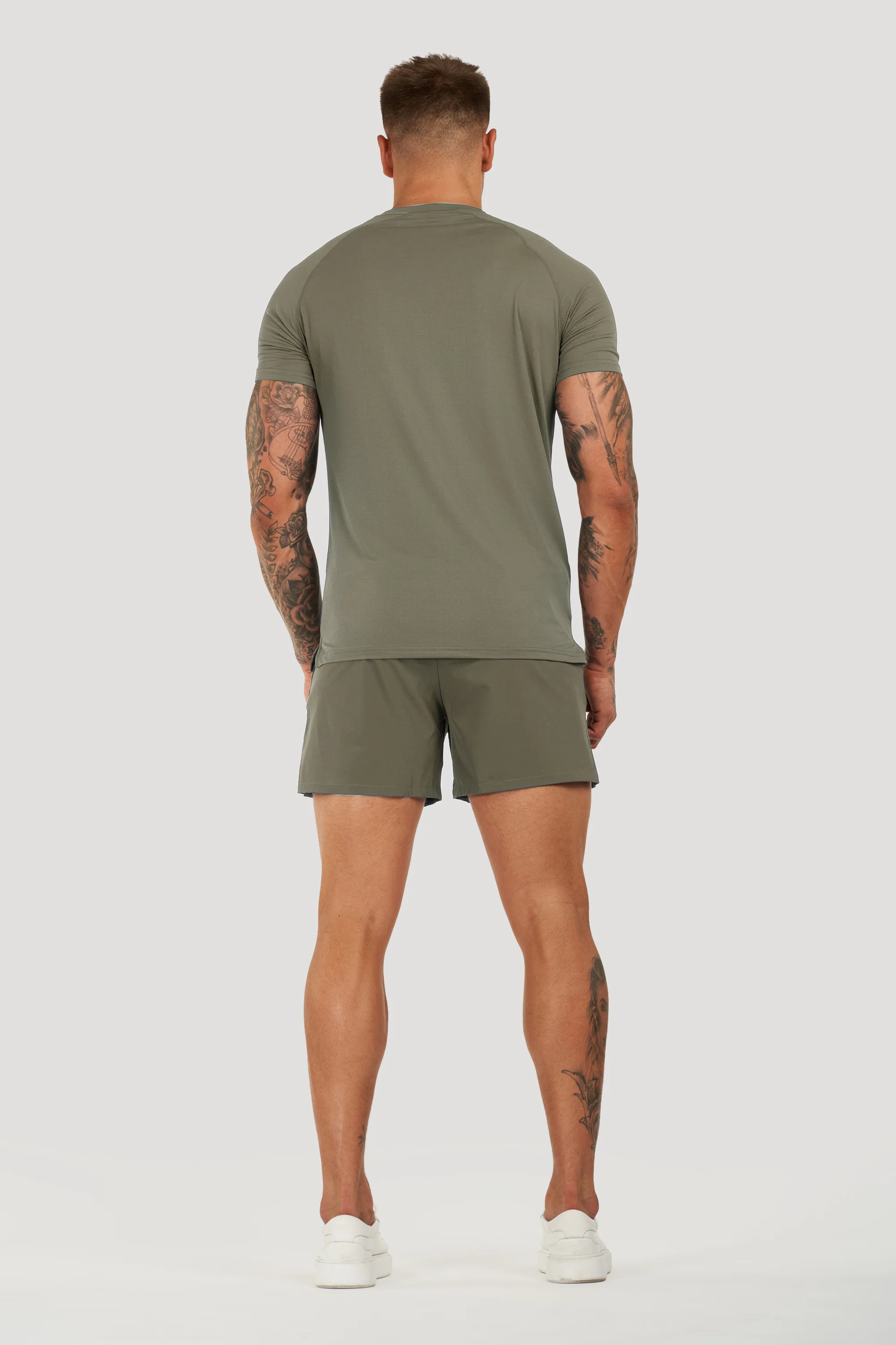 THE ICON ACTIVE T-SHIRT - Image 30
