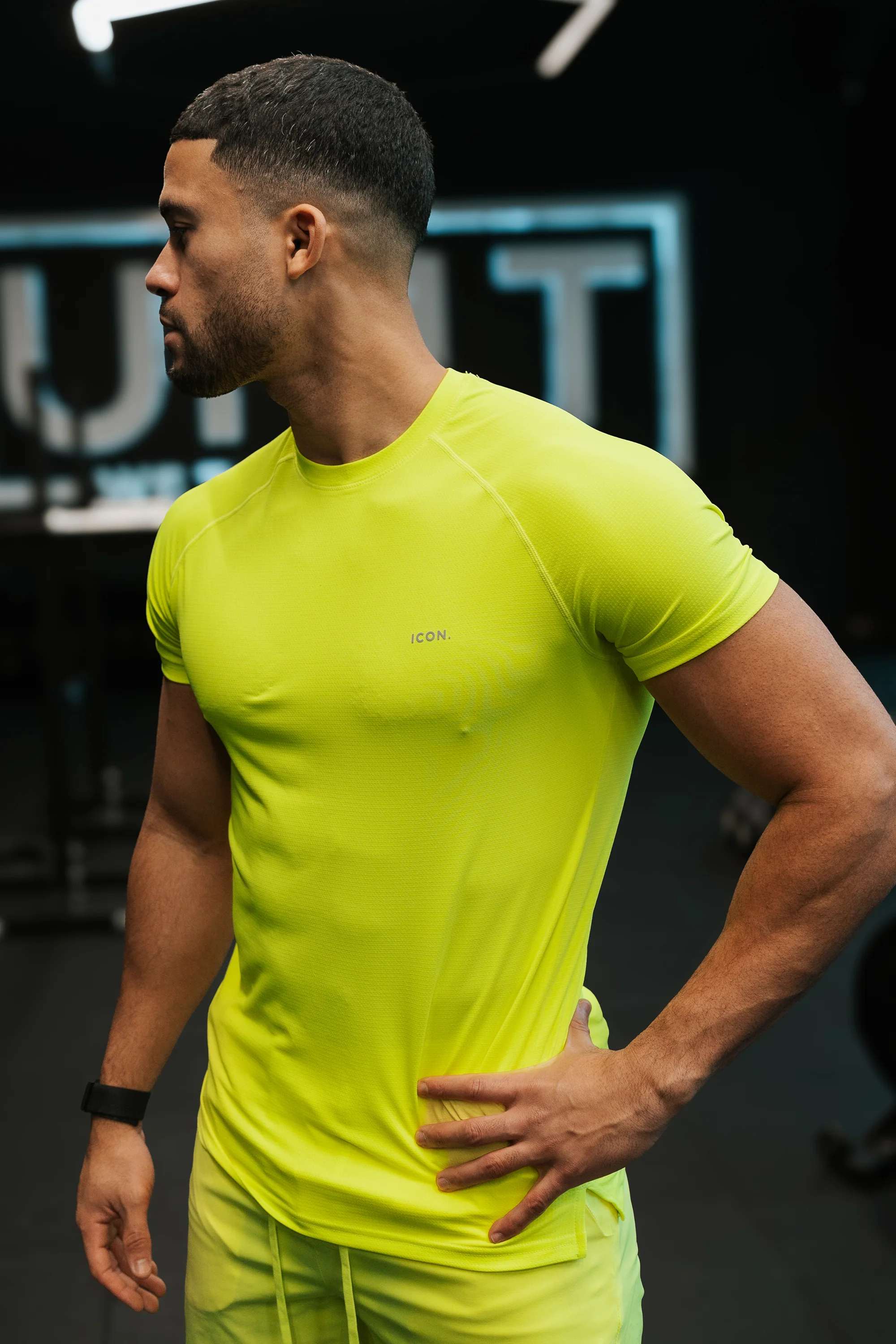 THE ICON ACTIVE T-SHIRT - Image 35