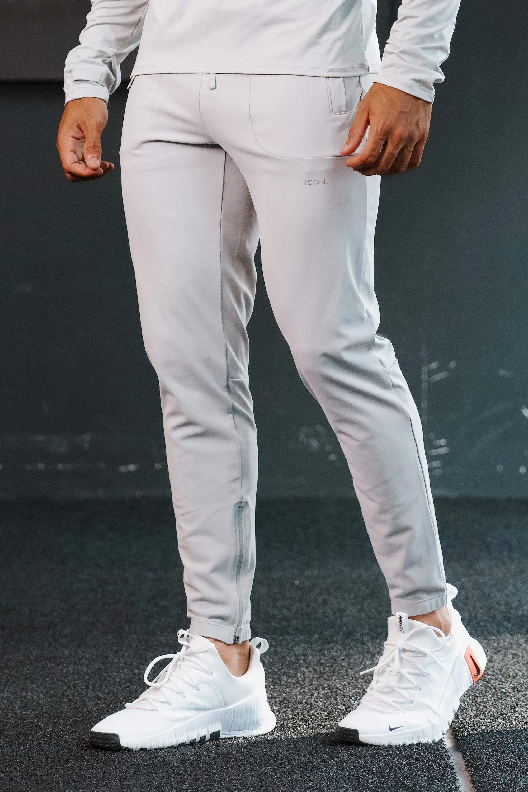 THE ICON ACTIVE TROUSERS - Image 17