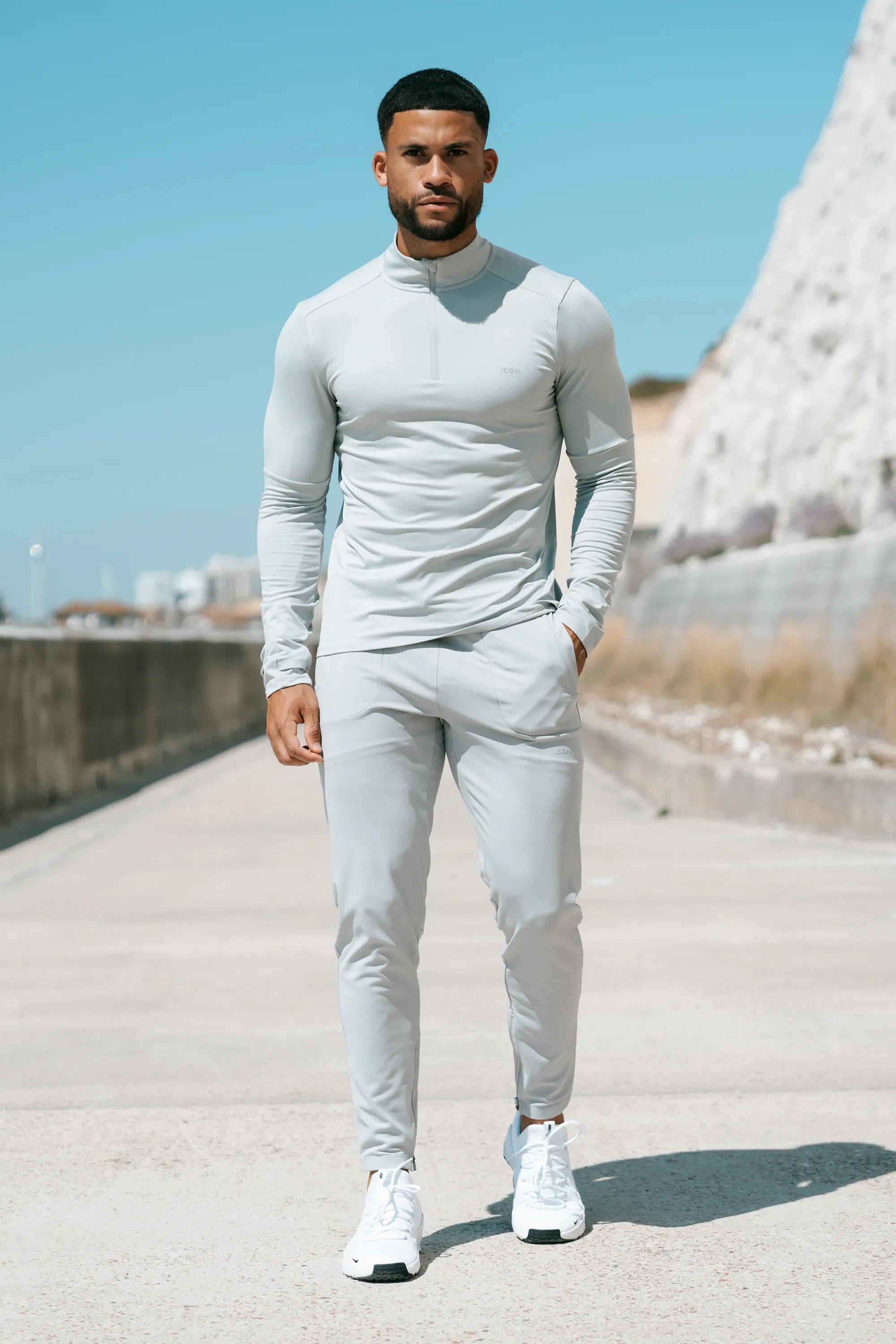 THE ICON ACTIVE TROUSERS - Image 18