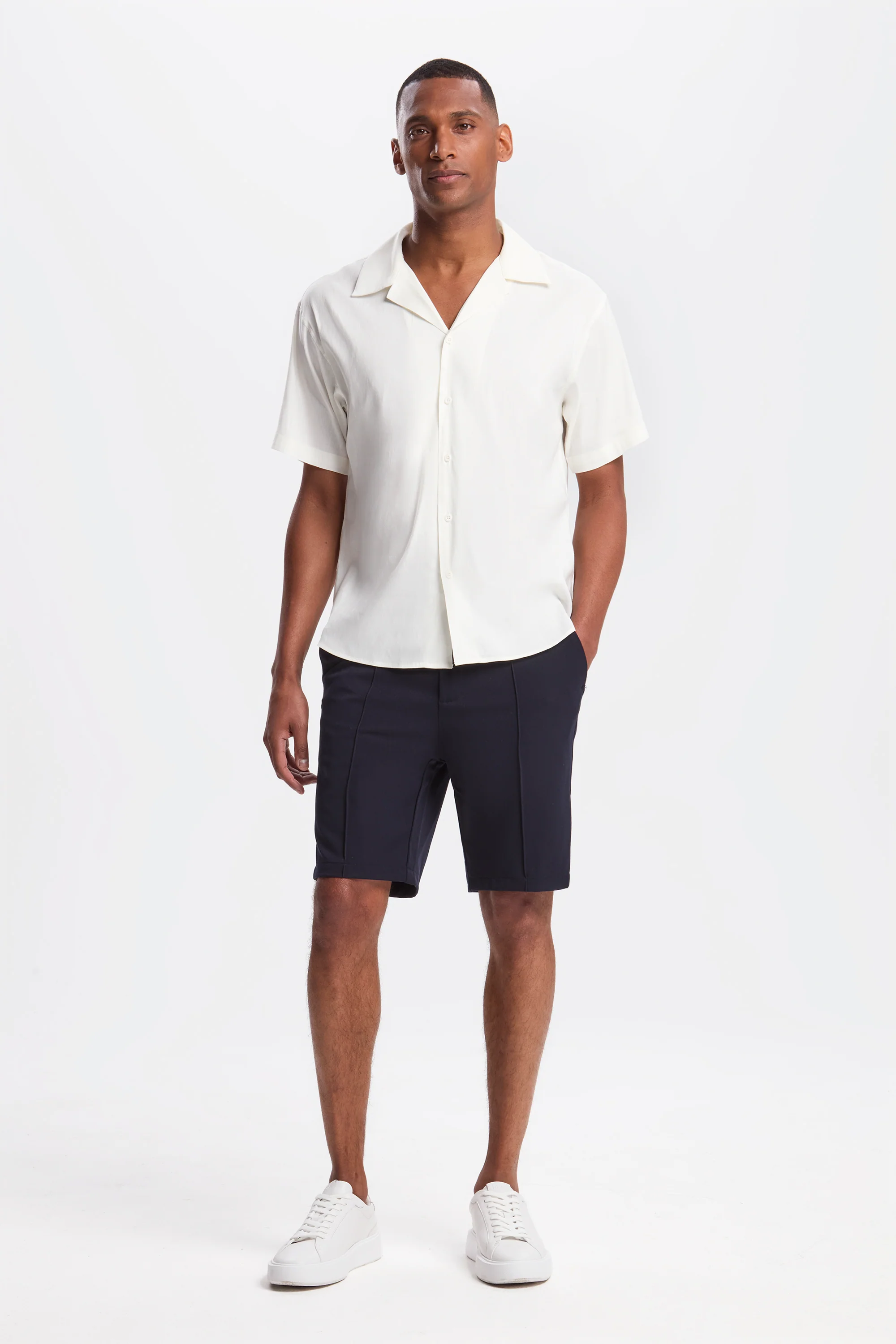THE LAURO SHORTS - Image 18