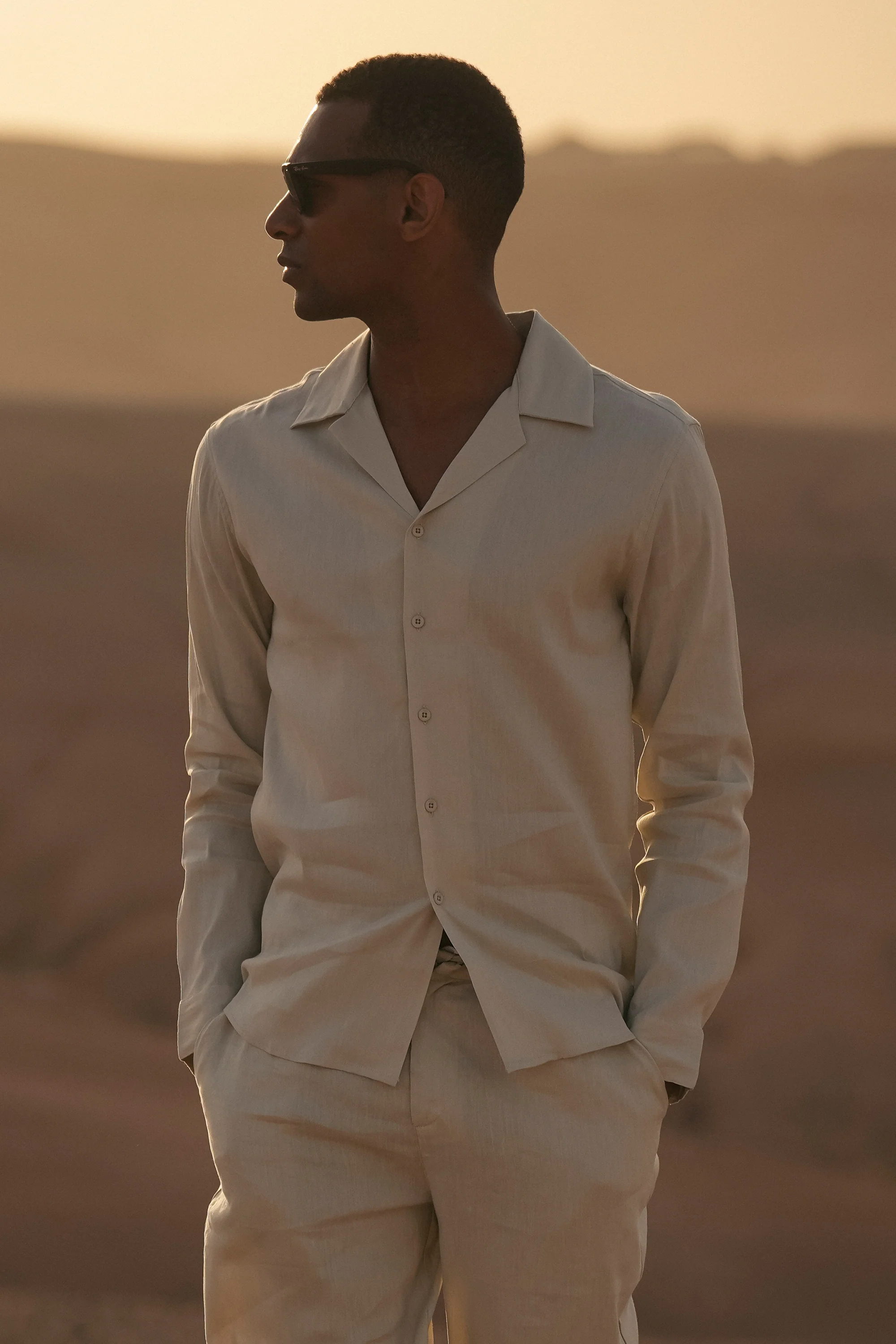 THE LINEN LS SHIRT - Image 2