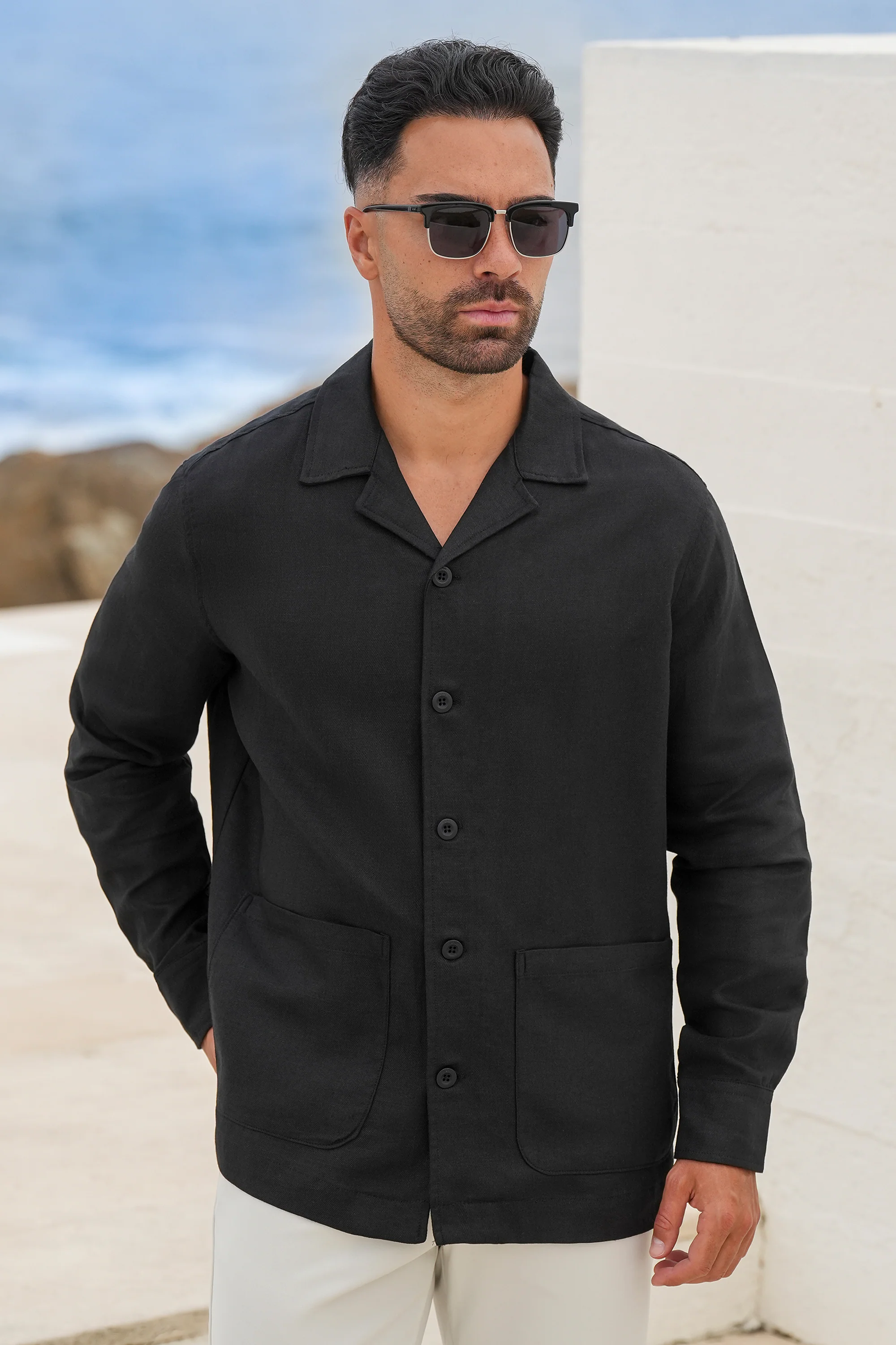 THE LINEN OVERSHIRT