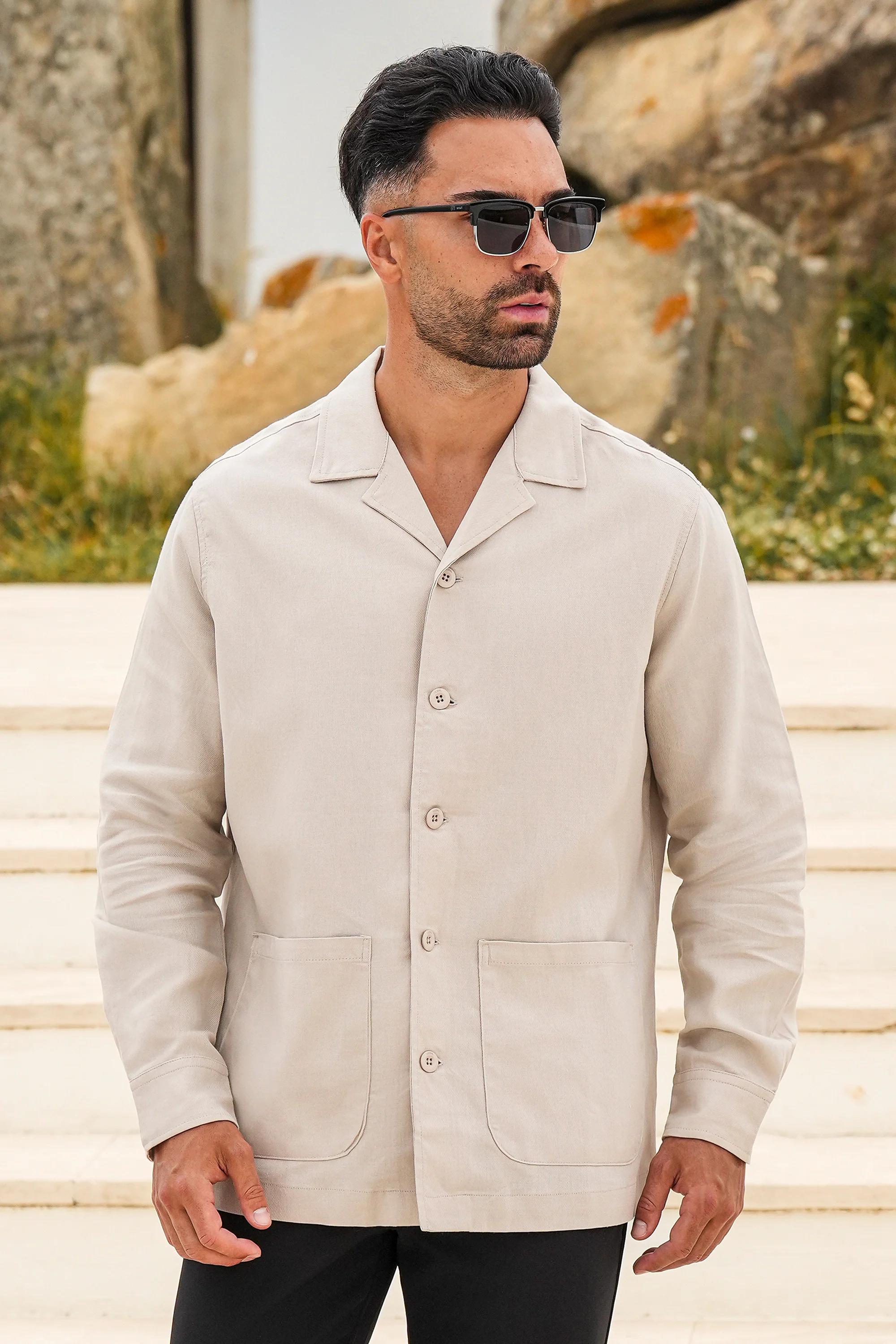 THE LINEN OVERSHIRT - Image 6