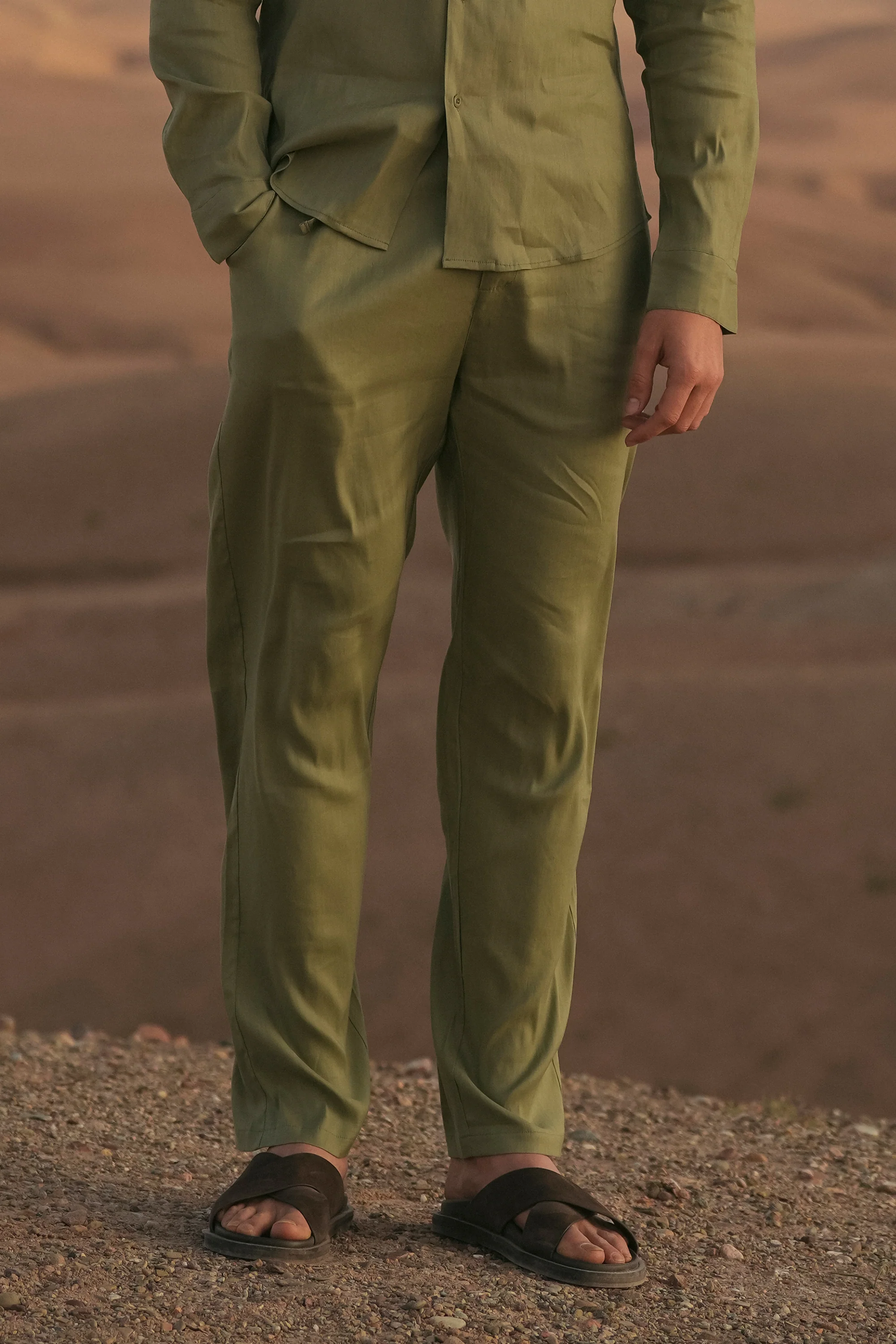 THE LINEN TROUSERS - Image 10