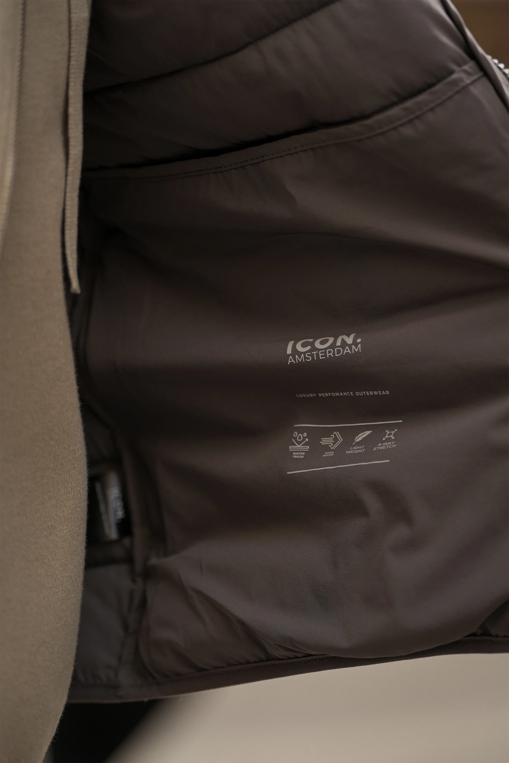 THE LUCA HOODED JACKET - Image 14