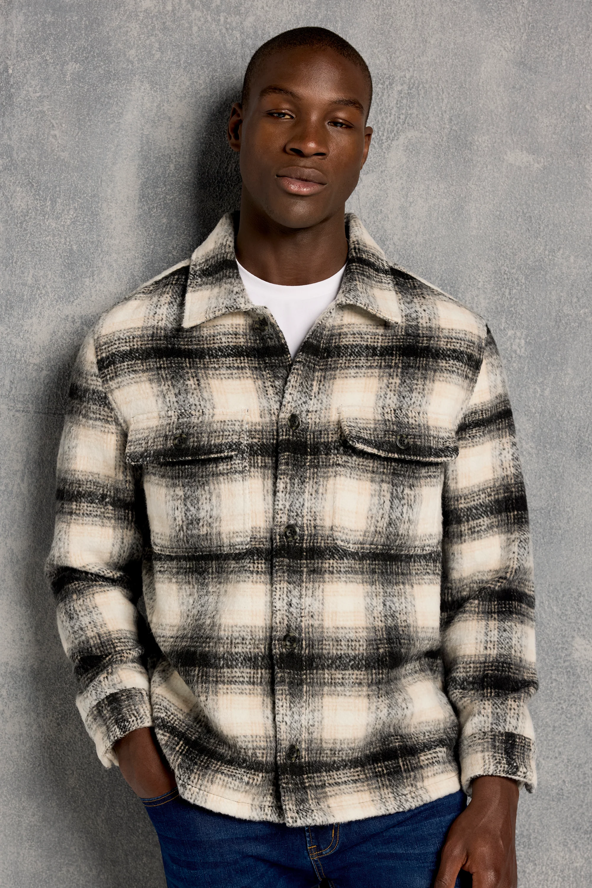THE LUGO CHECKED OVERSHIRT - Image 4