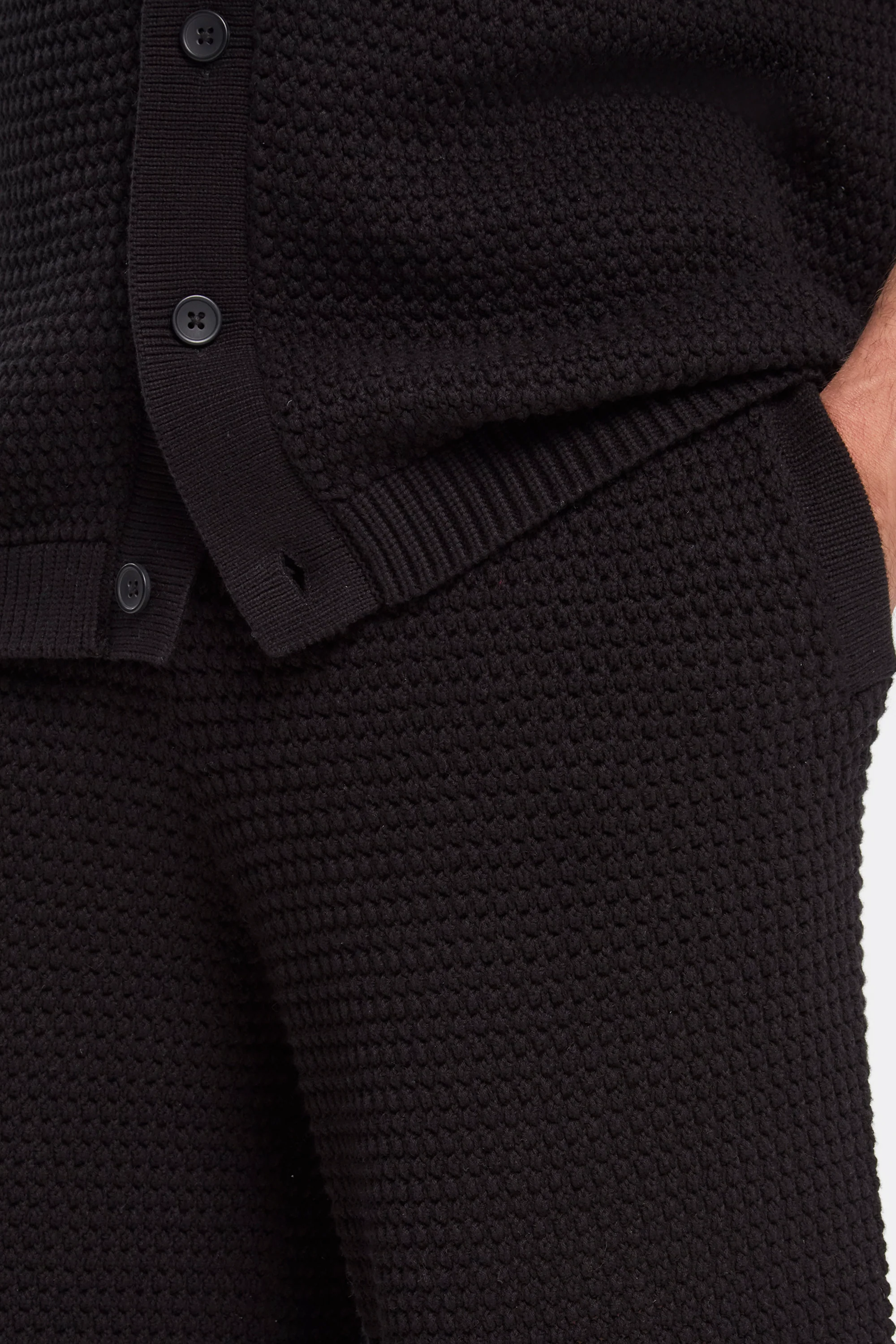 THE MATESE CROCHET SHORTS - Image 6