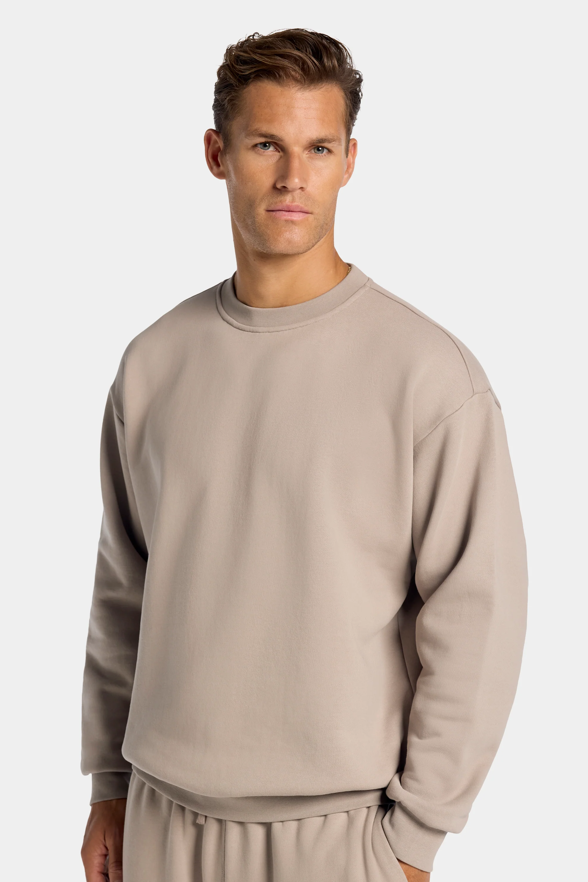 THE MILAN OVERSIZED CREWNECK SWEATER - Image 5
