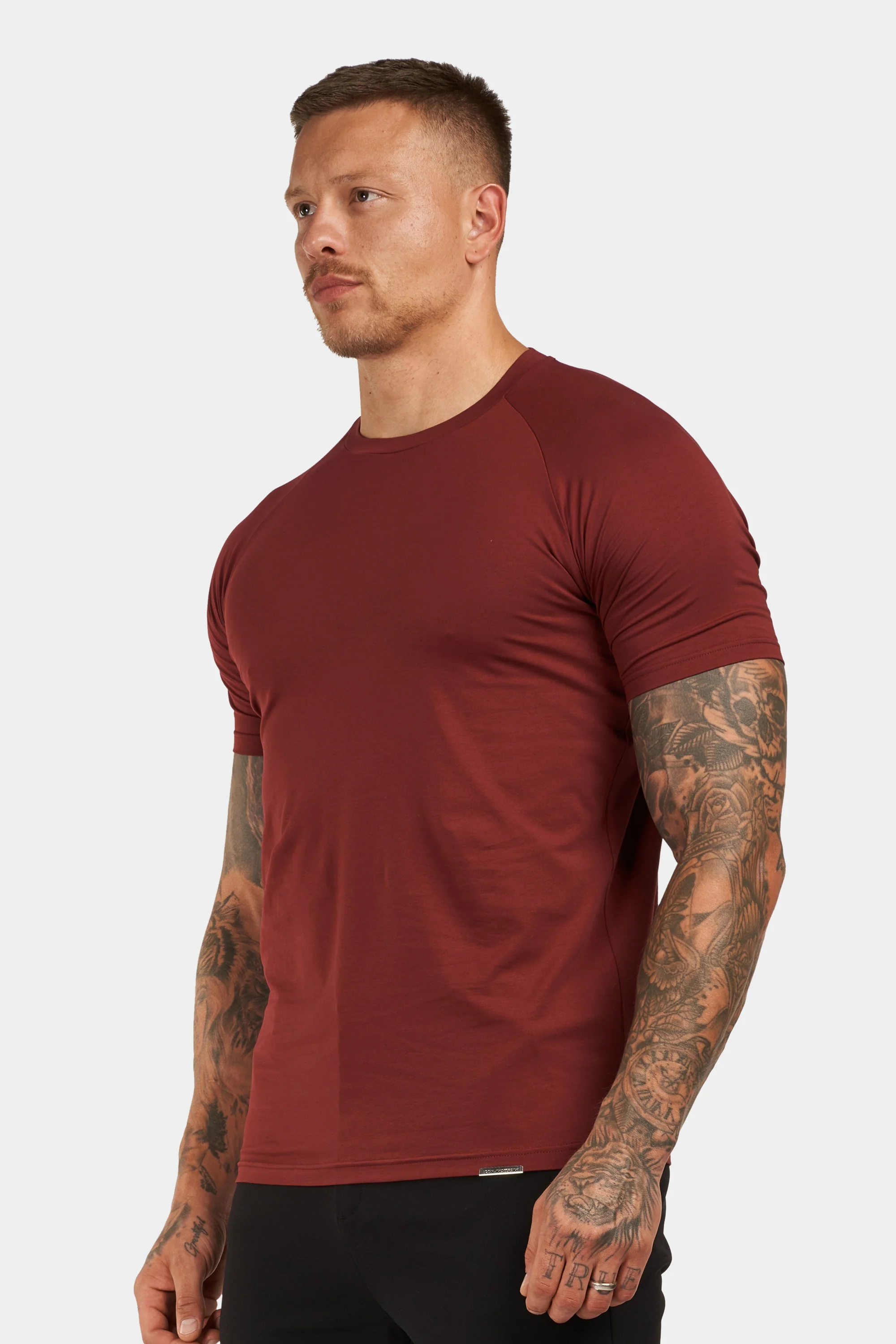 THE MUSCLE BASIC T-SHIRT - Image 17