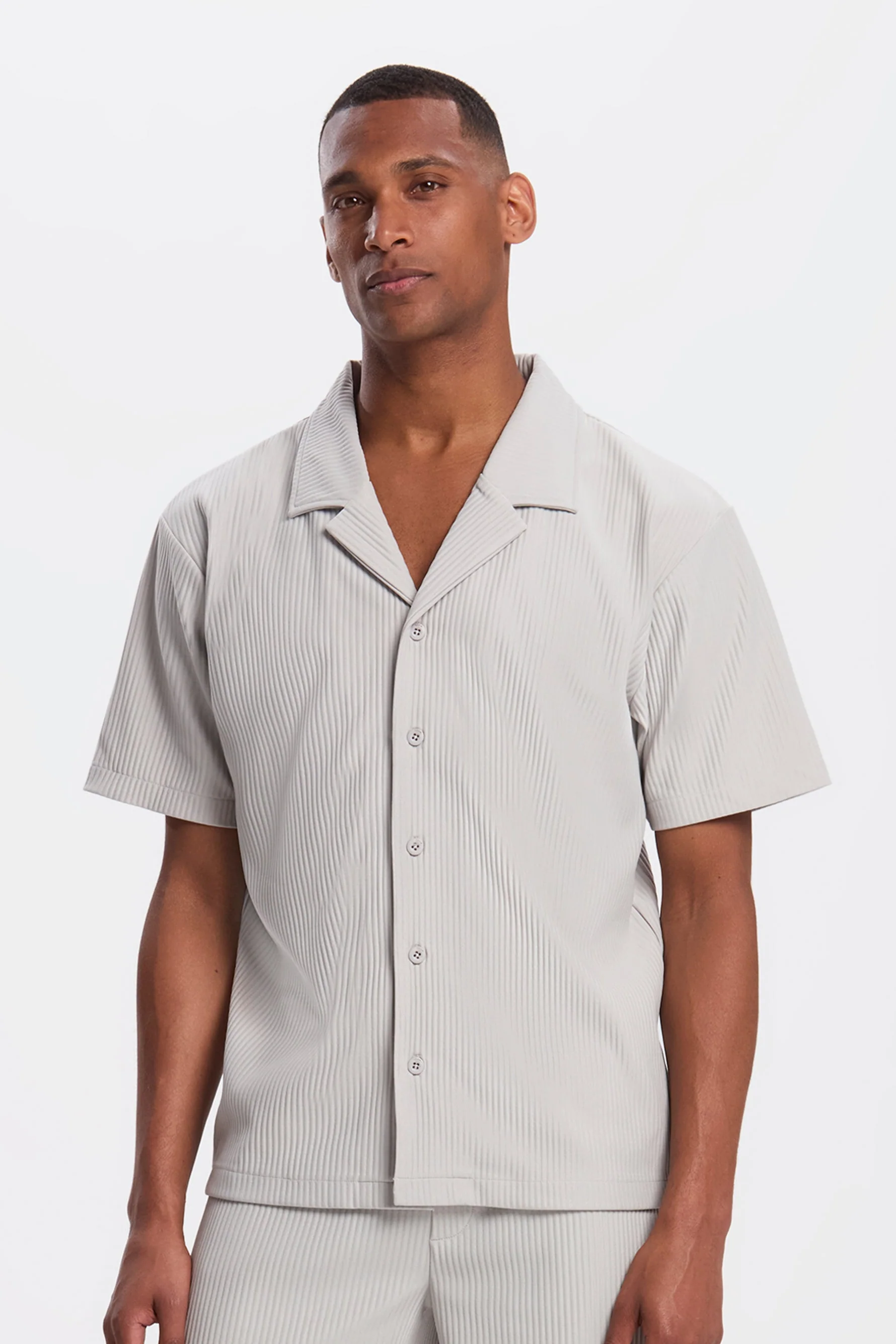THE PLEATED SS SHIRT - Image 11