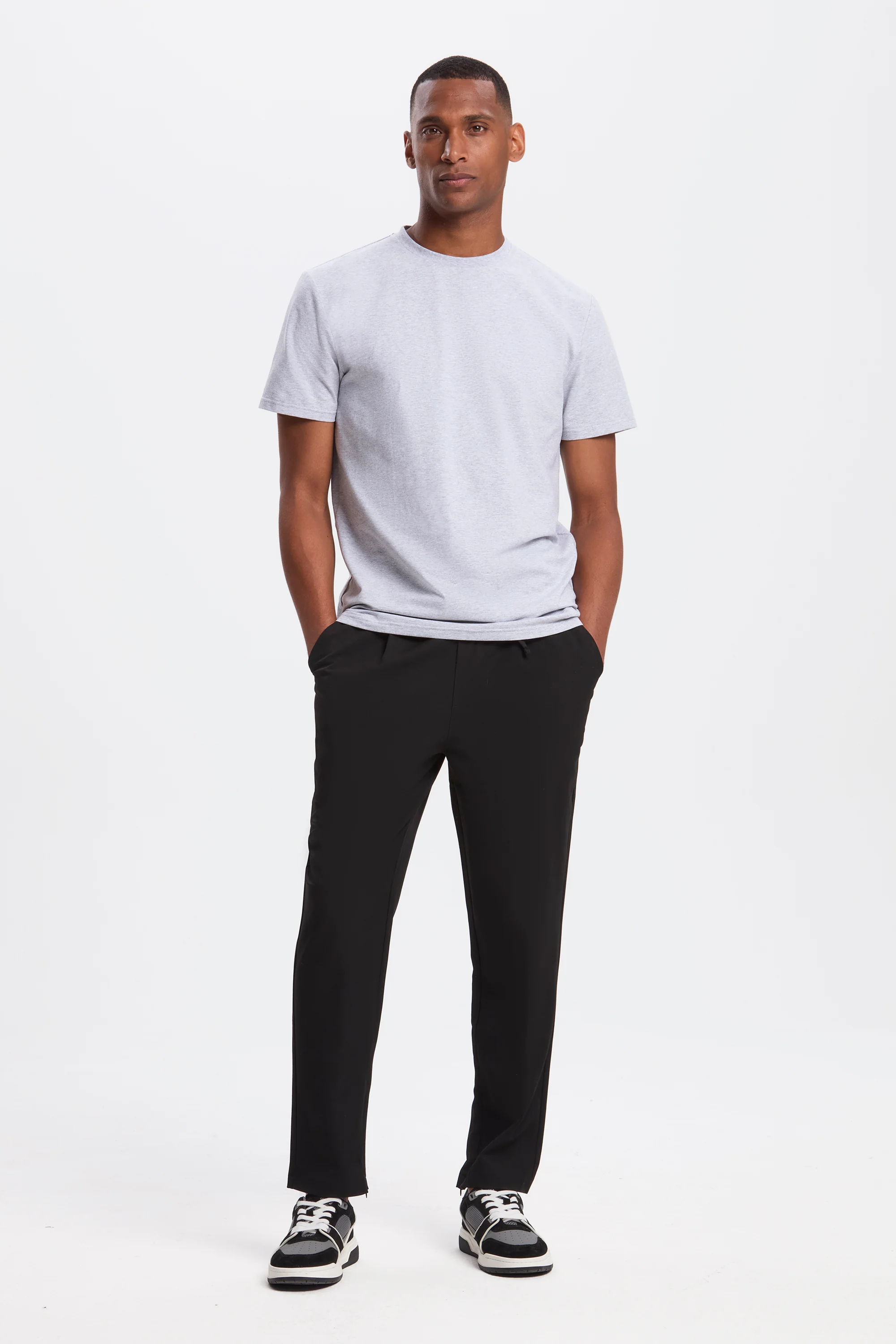 THE REGULAR T-SHIRT - Image 17