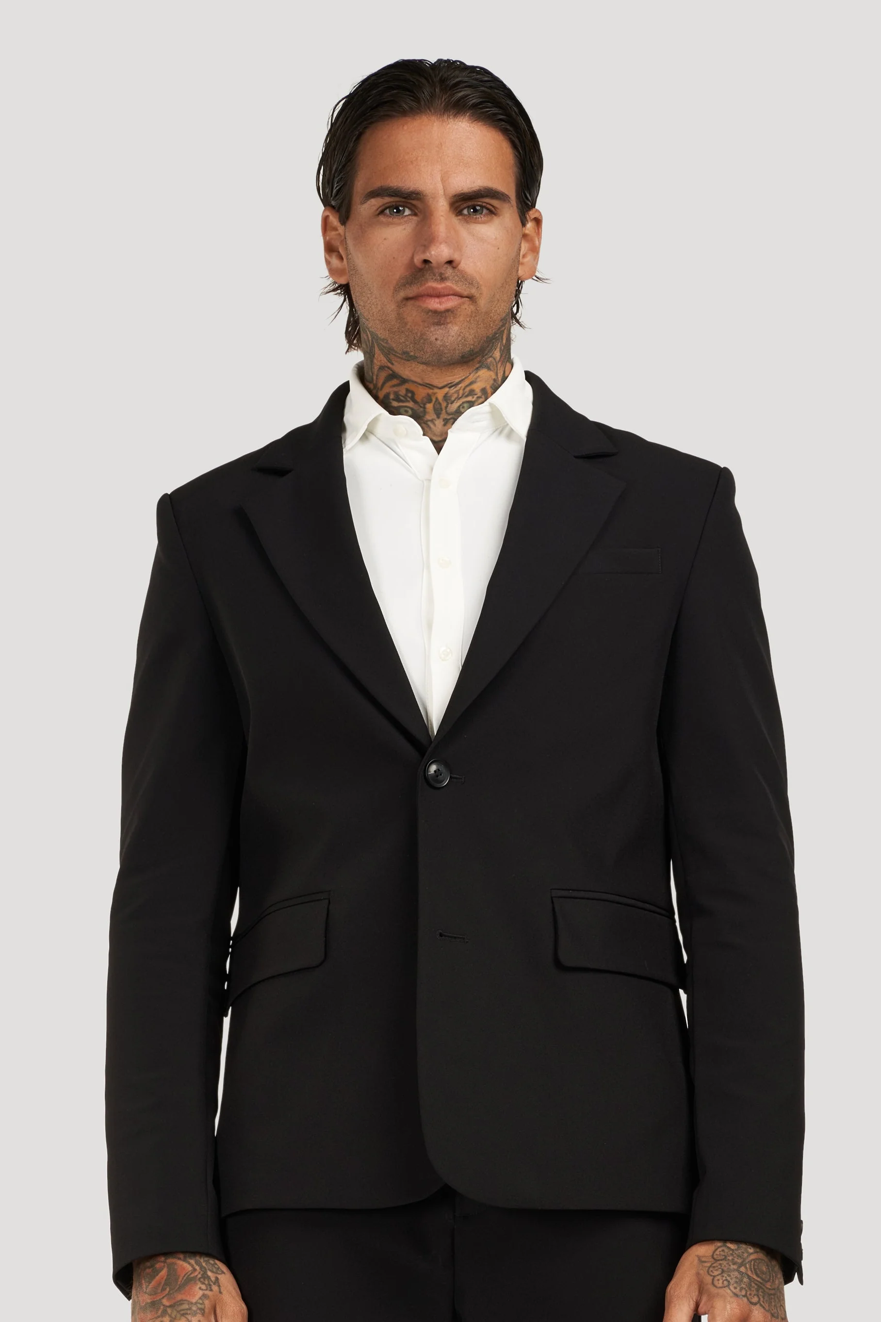 THE TECH BLAZER