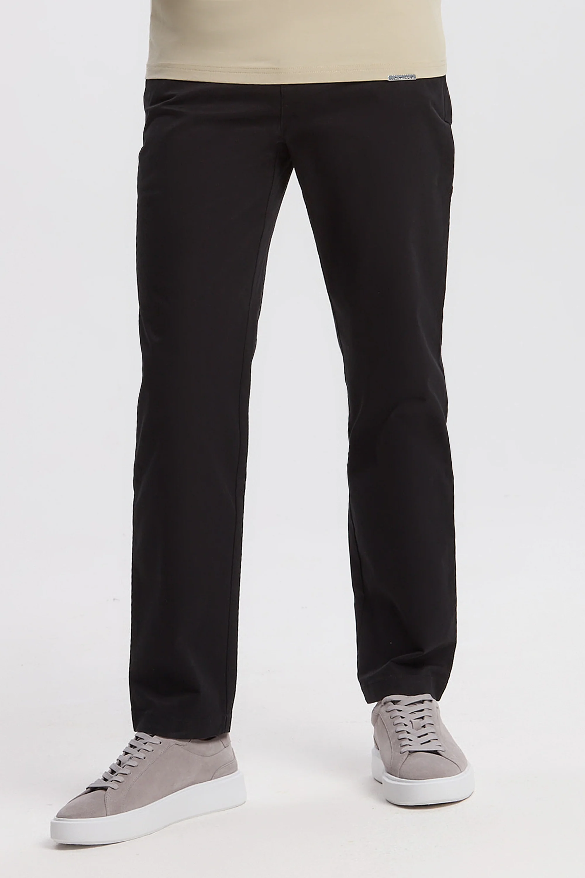 THE TWILL CHINO