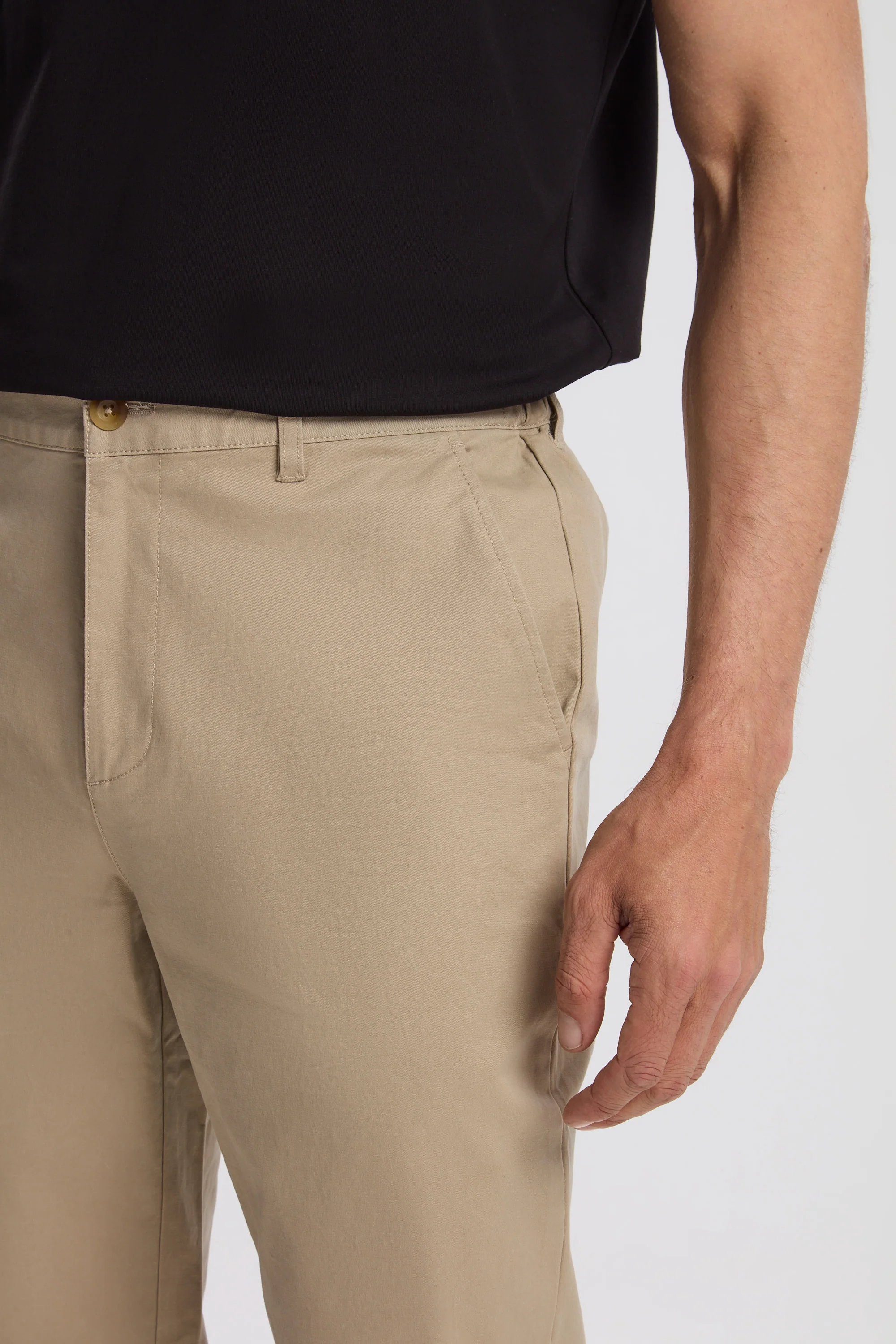 THE TWILL CHINO - Image 10